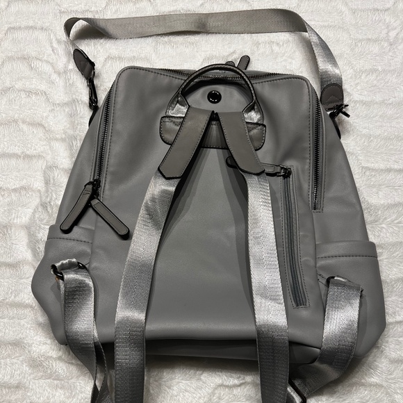 WOMEN Backpack-Purse Leather Grey - Picture 6 of 8